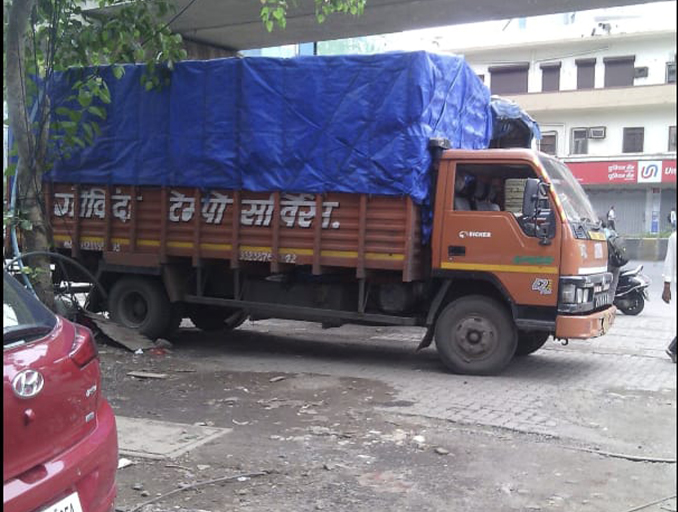 Govinda Tempo Service vehicle on duty